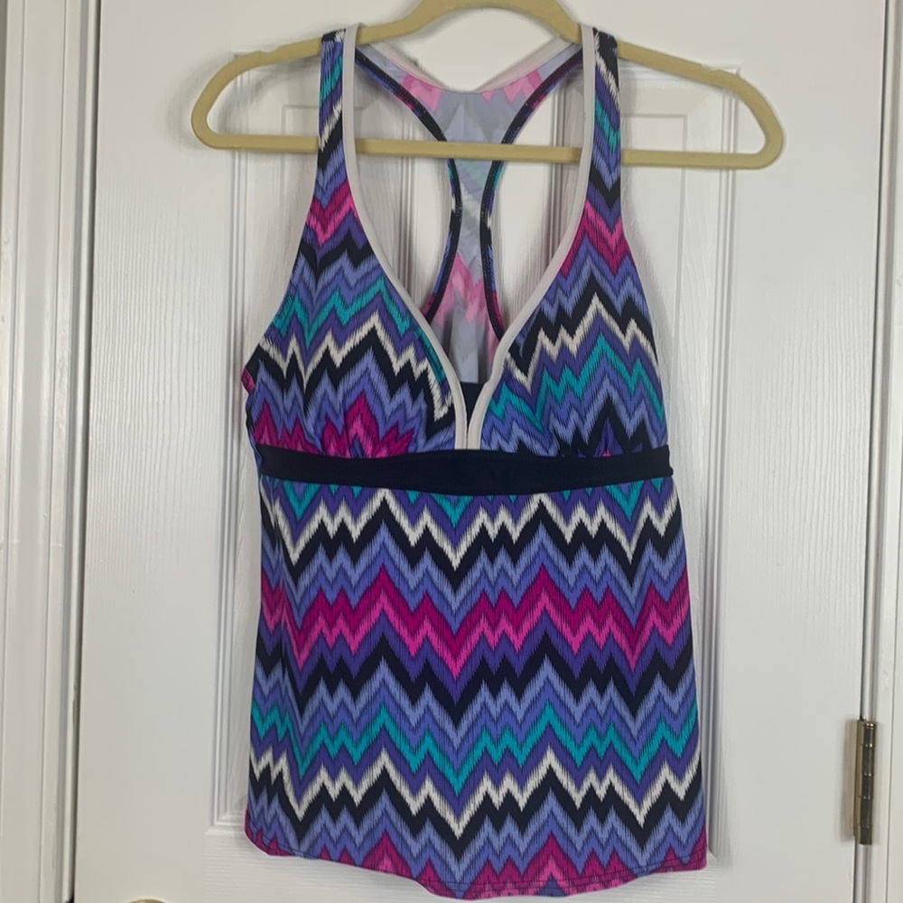 Multi colored racerback tankini top size XL. Built in cups